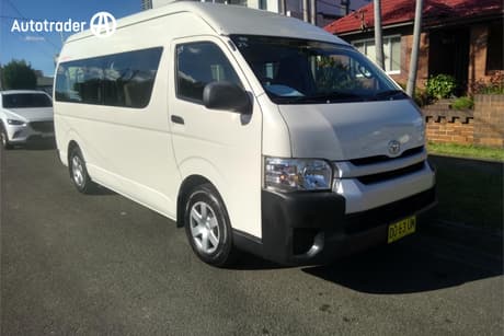2016 Toyota HiAce COMMUTER