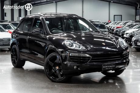 Black 2014 Porsche Cayenne Wagon Diesel