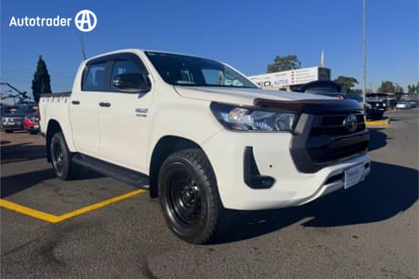2022 Toyota Hilux Sr Hi-Rider (4X2) Gun136R