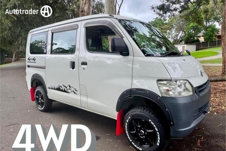 2020 Toyota HiAce TOWNACE 4WD