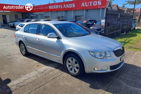 Silver 2010 Skoda Superb Sedan 118 Tsi Ambition