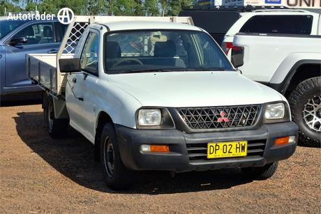 2002 Mitsubishi Triton Gl Mk