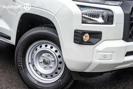 White 2026 Mitsubishi Triton Double Cab Pick Up Glx (4X2)