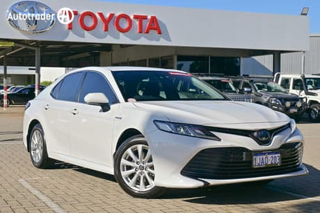 2020 Toyota Camry Ascent Asv70R