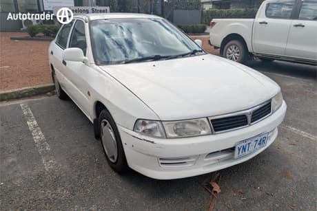2002 Mitsubishi Lancer Glxi Ce