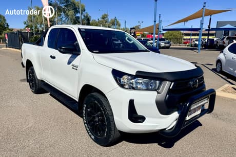 2022 Toyota Hilux Sr Hi-Rider (4X2) Gun136R