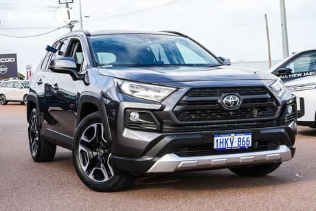 2020 Toyota RAV4 Edge Awd Axaa54R