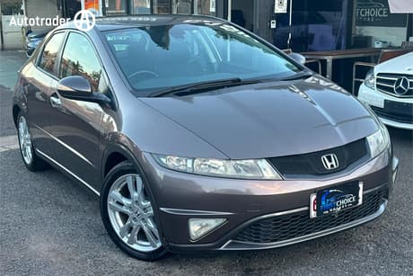 Silver 2011 Honda Civic Hatchback Si