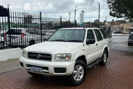 2001 Nissan Pathfinder Ti (4X4)