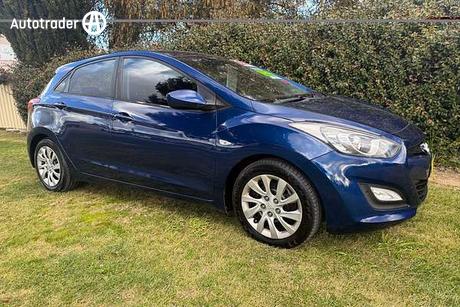 Blue 2012 Hyundai I30 Hatchback Active