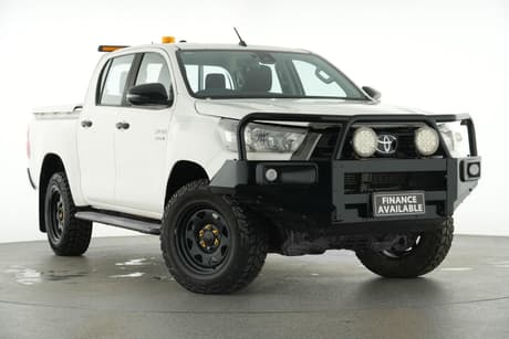 2021 Toyota Hilux Sr (4X4) Gun126R Facelift