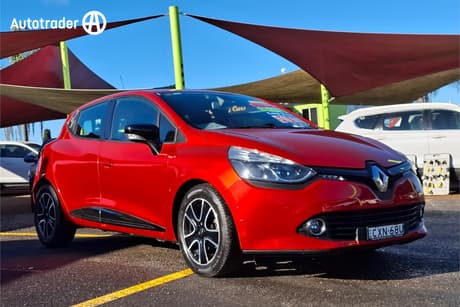 Red 2015 Renault Clio Hatchback Expression