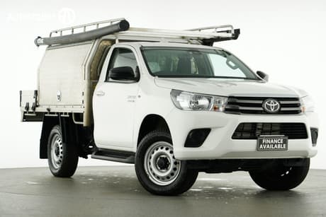 2022 Toyota Hilux Sr (4X4) Gun126R