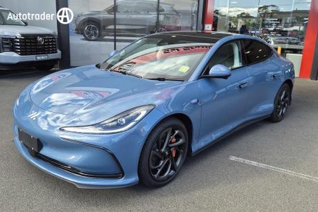 Blue 2026 MG Im5 Sedan Platinum