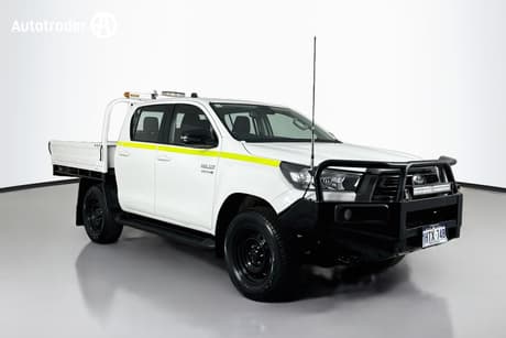2022 Toyota Hilux Sr (4X4) Gun126R