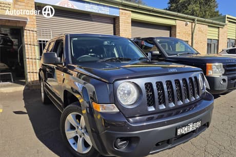 Grey 2016 Jeep Patriot Wagon Sport (4X2)