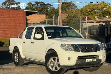 White 2012 Nissan Navara Ute Tray ST