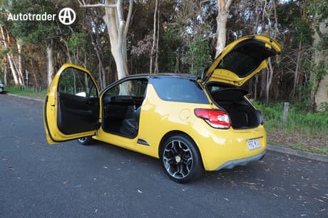 Yellow 2011 Citroen DS3 Hatchback Dsport