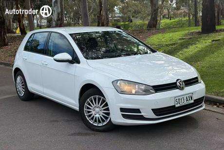 White 2013 Volkswagen Golf Hatchback 90 Tsi