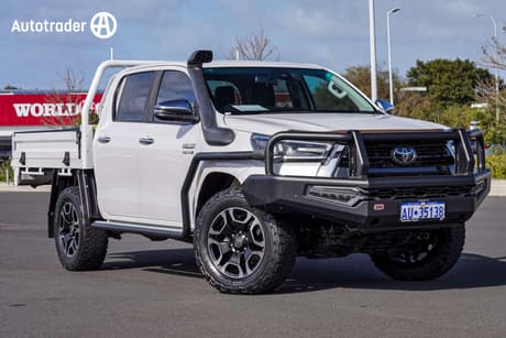 2023 Toyota Hilux Sr5 (4X4) Gun126R