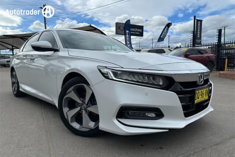 White 2019 Honda Accord Sedan Vti-Lx 1.5L Turbo