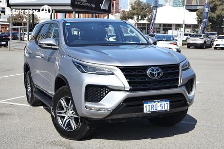 2025 Toyota Fortuner Gx Gun156R