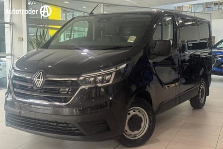 Black 2026 Renault Trafic Van L1 Swb Pro