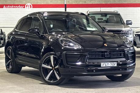 Black 2022 Porsche Macan Wagon