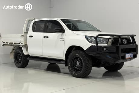 2022 Toyota Hilux Sr (4X4) Gun126R