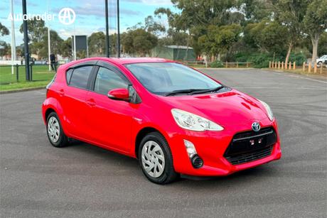 2015 Toyota Aqua S