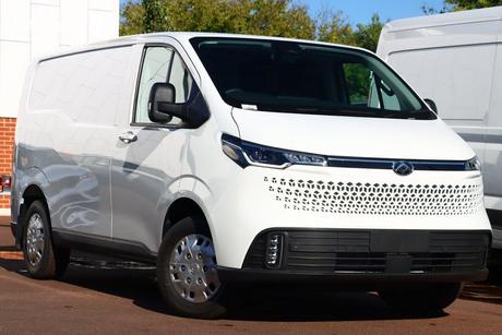White 2026 LDV Edeliver 7 Commercial F