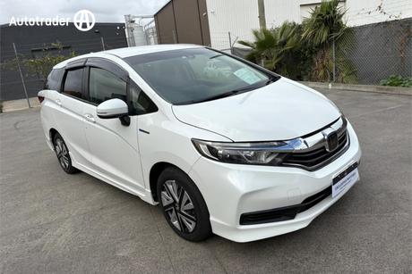 2020 Honda Fit Shuttle HYBRID HONDA SENSING