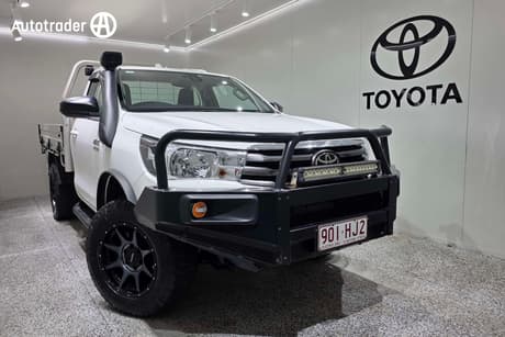 2023 Toyota Hilux Sr (4X4) Gun126R