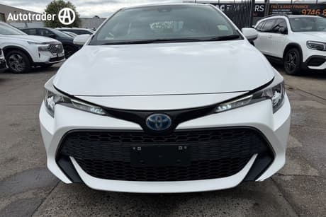 White 2018 Toyota Corolla Hatchback Ascent Sport (Hybrid)