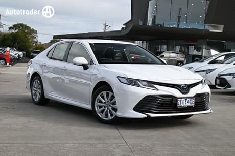 2020 Toyota Camry Ascent Asv70R