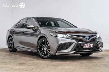 2022 Toyota Camry Sl Hybrid Axvh70R