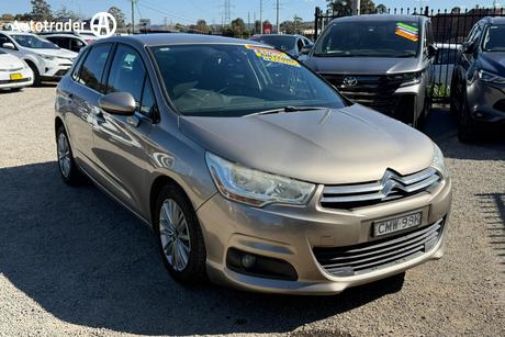 Gold 2012 Citroen C4 Hatchback Seduction E-Hdi