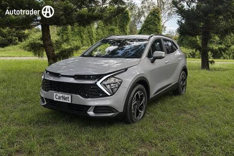 Silver 2023 Kia Sportage Wagon S (Fwd)