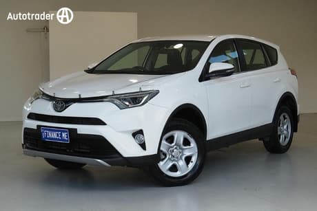 White 2018 Toyota RAV4 Wagon Gx (2Wd)