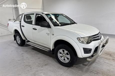 2011 Mitsubishi Triton Gl-R (4X4) Mn My11
