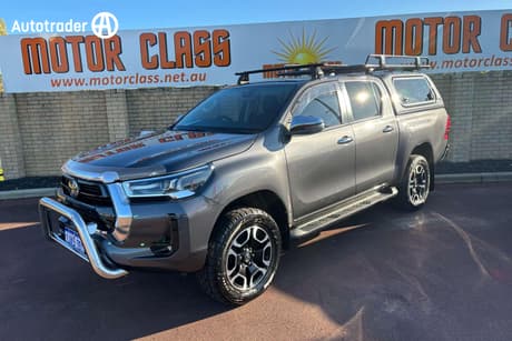 2021 Toyota Hilux Sr5 (4X4) Gun126R