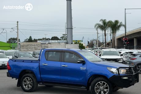 2017 Toyota Hilux Sr (4X4) Gun126R