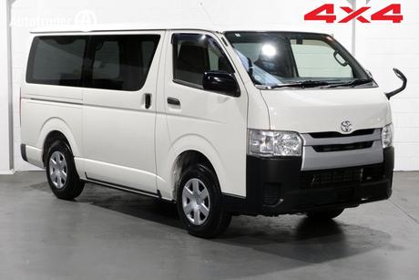 2017 Toyota HiAce LWB TURBO DIESEL 4X4