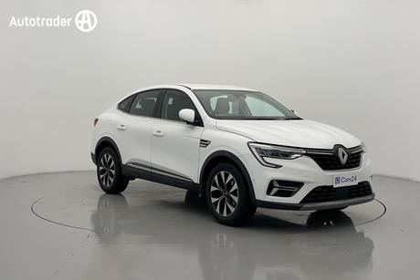 White 2023 Renault Arkana Coupe Zen