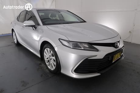 Silver 2021 Toyota Camry Sedan Ascent