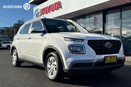 White 2024 Hyundai Venue Wagon