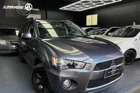 Grey 2012 Mitsubishi Outlander Wagon Ls (Fwd)