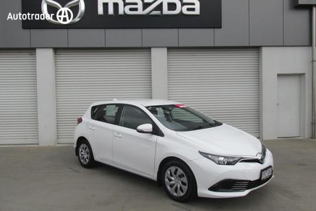 White 2017 Toyota Corolla Hatchback Ascent