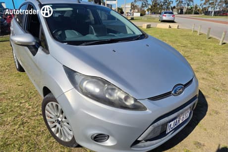 Silver 2010 Ford Fiesta Sedan Lx