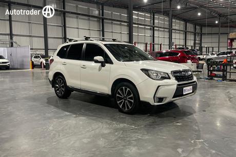 White 2016 Subaru Forester Wagon 2.0Xt Premium
